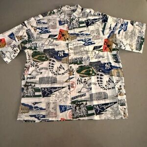 Reyn Spooner New York Yankees Hawaiian shirt size XL